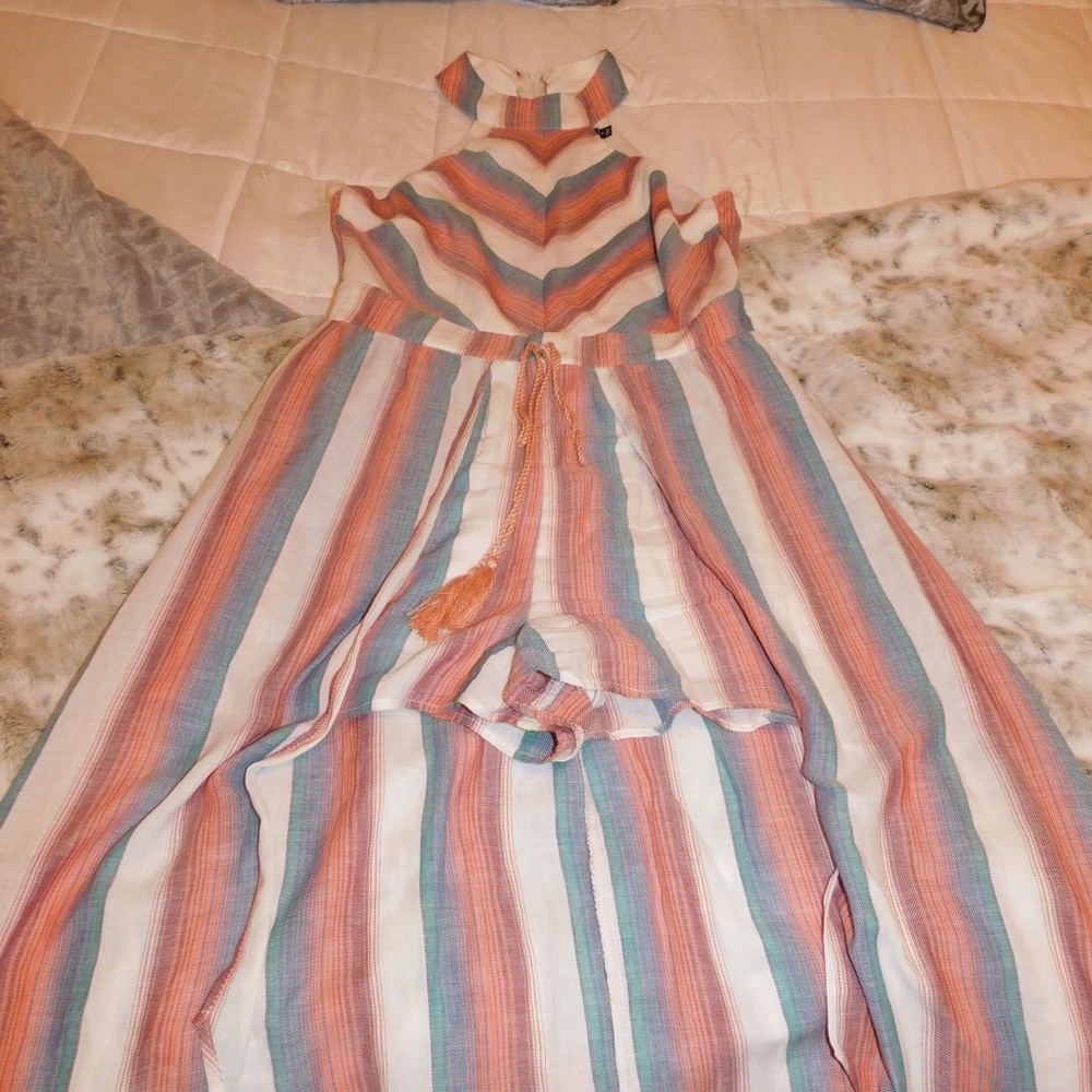 Romper with High-Low train
